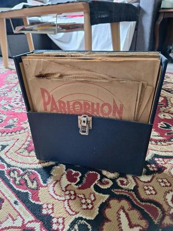 Bakelieten platen beschikbaar voor biedingen