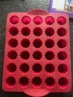 Canneles bakvorm voor 30 stuks, Ophalen of Verzenden, Zo goed als nieuw, Taarten, Bakvorm