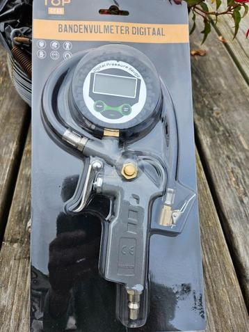 Bandenvulmeter digitaal € 25,00   Nieuw beschikbaar voor biedingen