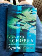 Deepak Chopra - Synchroniciteit, Achtergrond en Informatie, Spiritualiteit algemeen, Ophalen of Verzenden, Zo goed als nieuw