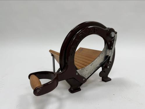 Raadvad stokbroodsnijder – origineel Deens vintage design, Antiek en Kunst, Antiek | Keukenbenodigdheden, Ophalen of Verzenden