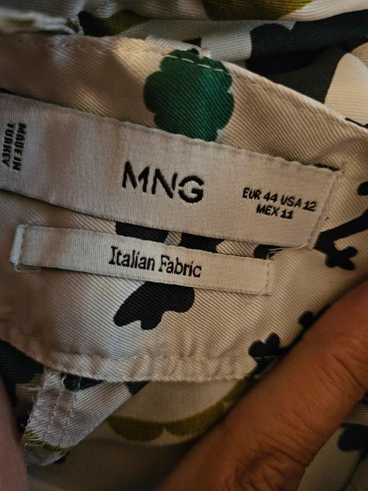 MNG Wijde Broek Maat 44 met Zakken en Ceintuur, Kleding | Dames, Broeken en Pantalons, Maat 42/44 (L), Zwart, Lang, Ophalen of Verzenden