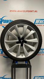 19'' originele tesla model 3 velgen winterbanden 5x114,3, 19 inch, Gebruikt, Velg(en), 235 mm