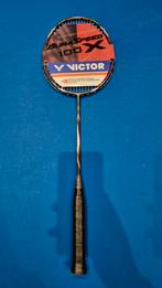 Victor Auraspeed 100X ( zgan ) Free core handvat, Sport en Fitness, Badminton, Racket(s), Ophalen of Verzenden, Zo goed als nieuw