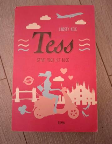 Tess staat voor het blok - Lindsey Kelk  beschikbaar voor biedingen