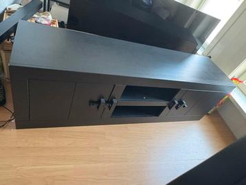 Zwarte woood kast 75