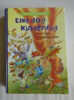 Elke dag kinderdag- Frans van Houwelingen, Ophalen, Jongen of Meisje, Zo goed als nieuw, Voorleesboek