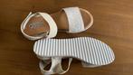 Nieuwe Skechers sandalen, maat 39., Skechers, Beige, Nieuw, Sandalen of Muiltjes