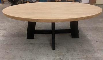 Eiken ovale tafel + eiken onderstel! 200x110cm