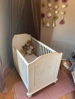 Gratis kinderkamer babybedje met commode en kledingkast, Kinderen en Baby's, Kinderkamer | Complete kinderkamers, Ophalen of Verzenden