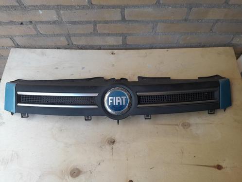 GRILLE - Origineel + Logo/Embleem - FIAT PANDA - 2003 > 2013, Auto-onderdelen, Carrosserie en Plaatwerk, Bumper, Fiat, Voor, Gebruikt