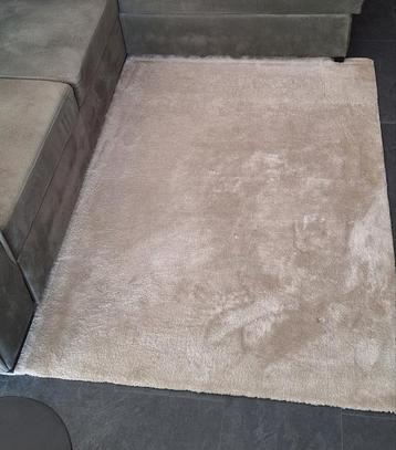 Crème Vloerkleed  beschikbaar voor biedingen