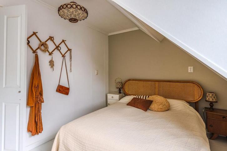 Tweepersoonsbed hout rotan webbing 140x200cm, Huis en Inrichting, Slaapkamer | Bedden, Gebruikt, Tweepersoons, 140 cm, Hout, Bruin