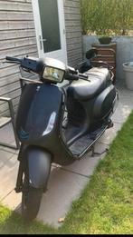 Opknap scooter gts toscana, Fietsen en Brommers, Snorfietsen en Snorscooters, Ophalen of Verzenden, Gebruikt, Benzine, Overige merken
