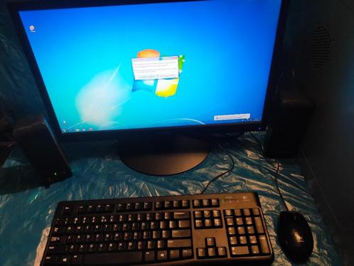 20 euro knutsel conputer, Computers en Software, Desktop Pc's, Gebruikt, HDD, Met videokaart, Met monitor, Ophalen