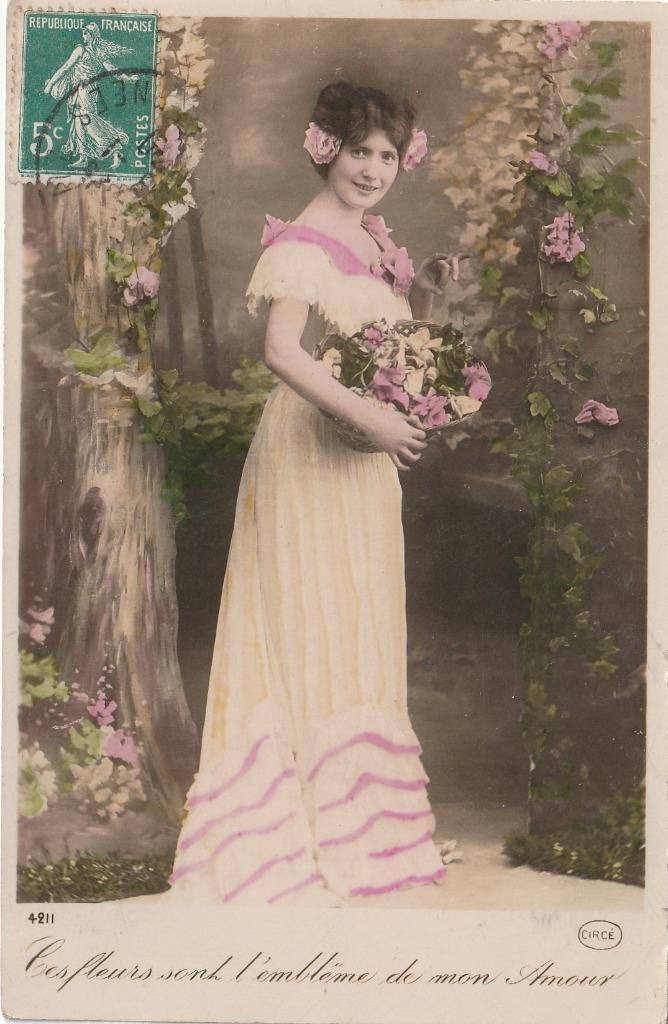 MEISJE JURK  UIT 1910 ZEER MOOIE OUDE KAART KJ79, Verzamelen, Ansichtkaarten | Themakaarten, Gelopen, Voor 1920, Overige thema's