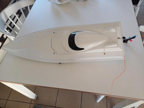 Kyosho bluestreak 800 nitro speedboot radiografisch model, Hobby en Vrije tijd, Modelbouw | Boten en Schepen, Gebruikt, Ophalen