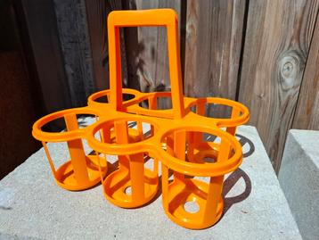 Retro oranje flessendrager van GENSINI, ITALIË  beschikbaar voor biedingen