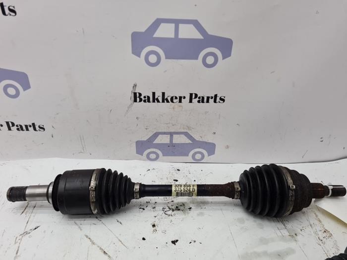 Aandrijfas links-voor van een Mercedes ML-Klasse, Auto-onderdelen, Remmen en Aandrijving, Mercedes-Benz, Gebruikt, 3 maanden garantie