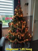 Kunstkerstboom 1,85 inclusief ballen, pegels en slingers, Ophalen