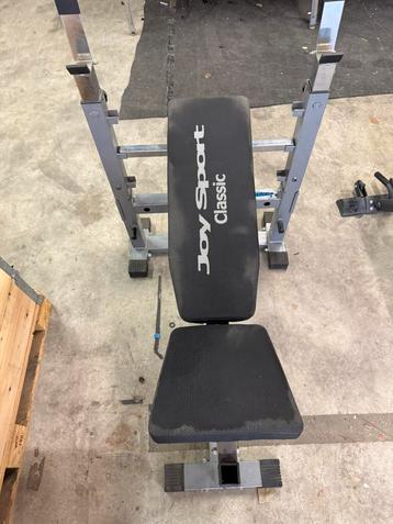 Classic benchpress bank beschikbaar voor biedingen