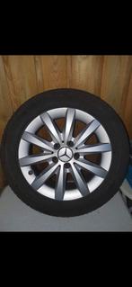 4x Mercedes 16 inch velgen met winterbanden, Auto-onderdelen, Banden en Velgen, Gebruikt, 16 inch, Banden en Velgen, Personenwagen