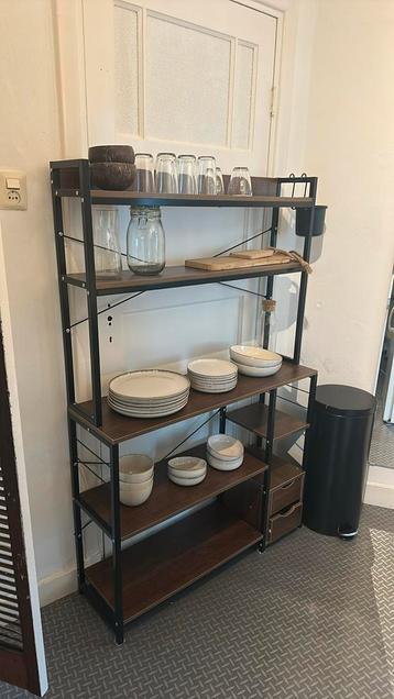 Keuken kast beschikbaar voor biedingen