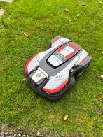 Husqvarna Robomow 305, Tuin en Terras, Ophalen, Zo goed als nieuw, 20 tot 25 cm, Bestuurbaar via app