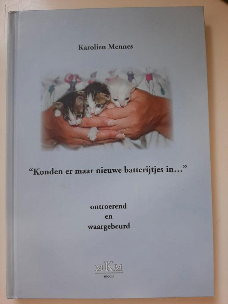 K.Mennes - Konden Er Maar Nieuwe Batterijtjes In., Boeken, Dieren en Huisdieren, Zo goed als nieuw, Honden, Ophalen of Verzenden