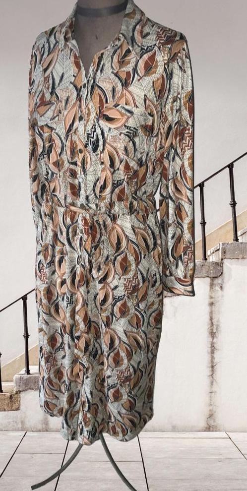 Jurk K-Design xxl, Kleding | Dames, Jurken, Zo goed als nieuw, Maat 46/48 (XL) of groter, Bruin, Onder de knie, Verzenden