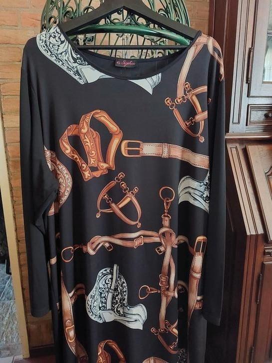 Jurk/Tuniek van het merk Sophia Curvy.  Maat 50/52, Kleding | Dames, Grote Maten, Zo goed als nieuw, Jurk, Zwart, Verzenden