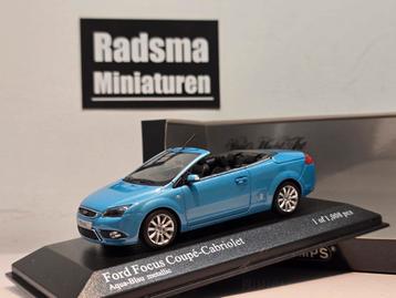 Ford focus Coupe Cabriolet - Aquablau 1:43 Minichamps beschikbaar voor biedingen