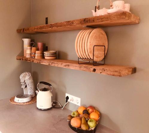 Robuuste wandplanken van oud eiken, unieke planken op maat, Huis en Inrichting, Woonaccessoires | Wandplanken en Boekenplanken