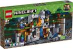 LEGO Minecraft De Bedrock Avonturen - 21147 collector's item, Ophalen of Verzenden, Nieuw, Complete set, Lego