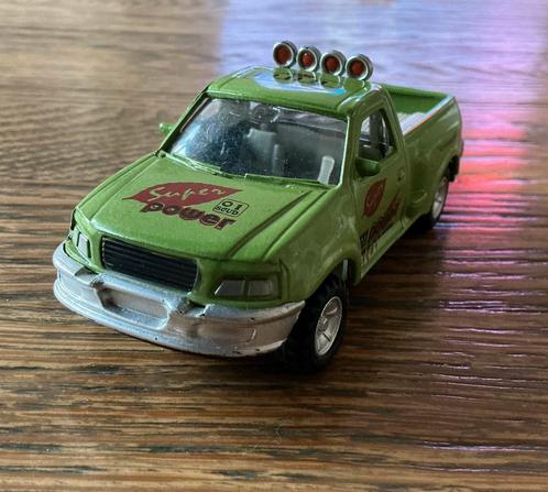 Ford ? Pickup suv Auto met trekhaak, Hobby en Vrije tijd, Modelauto's | Overige schalen, Zo goed als nieuw, Ophalen