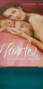 boek miracle anne geddes en celine dion, Boeken, Ophalen of Verzenden