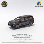 Toyota Fortuner van 64 Para 1/64 zwart, Ophalen of Verzenden, Nieuw, Auto