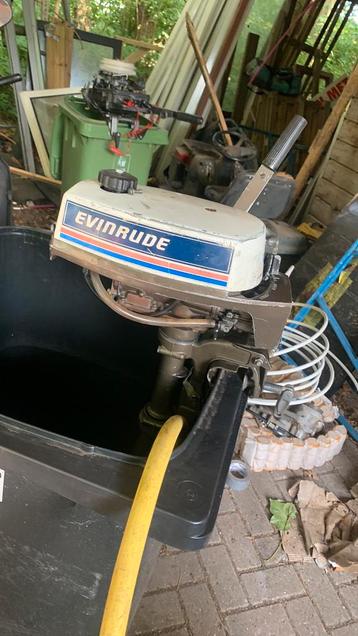 Evinrude 2pk beschikbaar voor biedingen