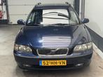Volvo V70 2.4 Comfort Line, Stof, Blauw, 2435 cc, Grijs