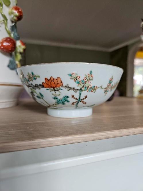 Chinese gekleurde kom, Antiek en Kunst, Antiek | Porselein, Ophalen of Verzenden