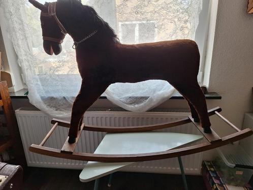 Hobbelpaard en paard op wielen.Mooi gebleven, Antiek en Kunst, Curiosa en Brocante, Ophalen