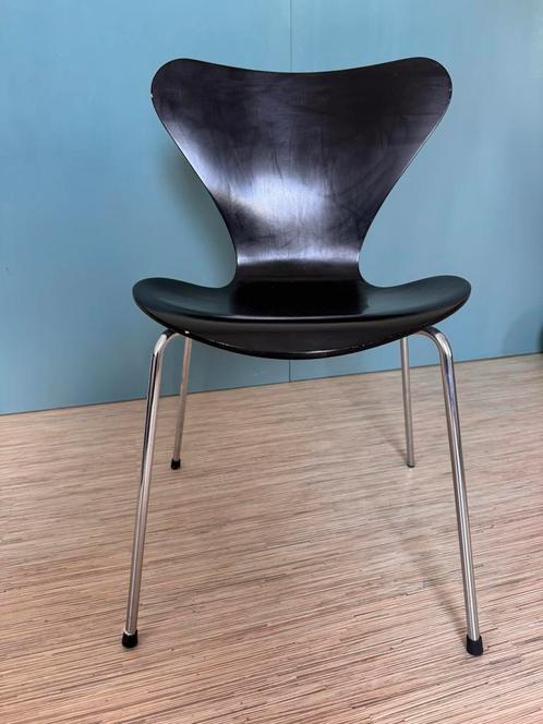 Originele Fritz Hansen vlinderstoel 4 st 1983, Huis en Inrichting, Stoelen, Gebruikt, Vier, Hout, Zwart, Ophalen of Verzenden