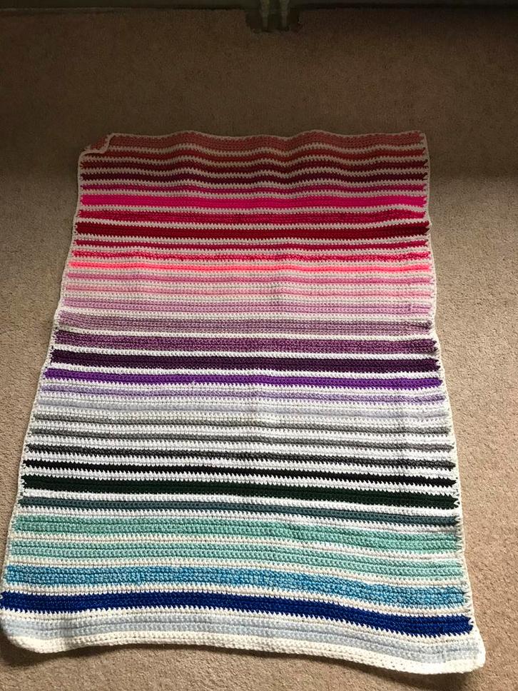 Mooi NIEUWE dik handgemaakt dik kinder/dieren plaid/deken, Huis en Inrichting, Woonaccessoires | Plaids en Woondekens, Nieuw, Ophalen of Verzenden