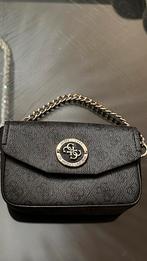 Guess handtas/heuptas, Sieraden, Tassen en Uiterlijk, Tassen | Damestassen, Verzenden, Zo goed als nieuw, Zwart, Handtas