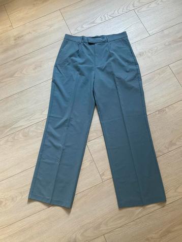 Pantalon / broek van Pull & Bear maat 40/42 beschikbaar voor biedingen