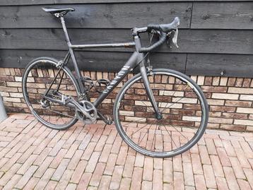 Canyon Ultimate CF SLX maat 60 beschikbaar voor biedingen