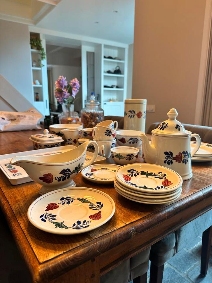 Boerenbont Servies - Divers, Huis en Inrichting, Keuken | Servies, Gebruikt, Compleet servies, Boerenbont, Aardewerk, Ophalen of Verzenden