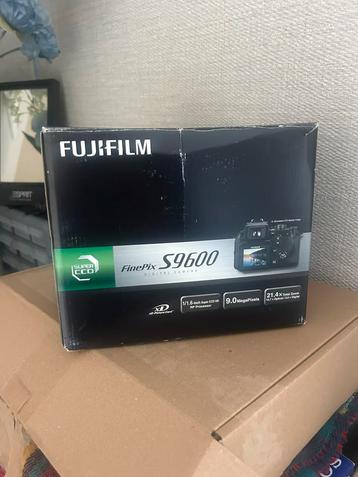FujiFilm FinePix S9600 beschikbaar voor biedingen