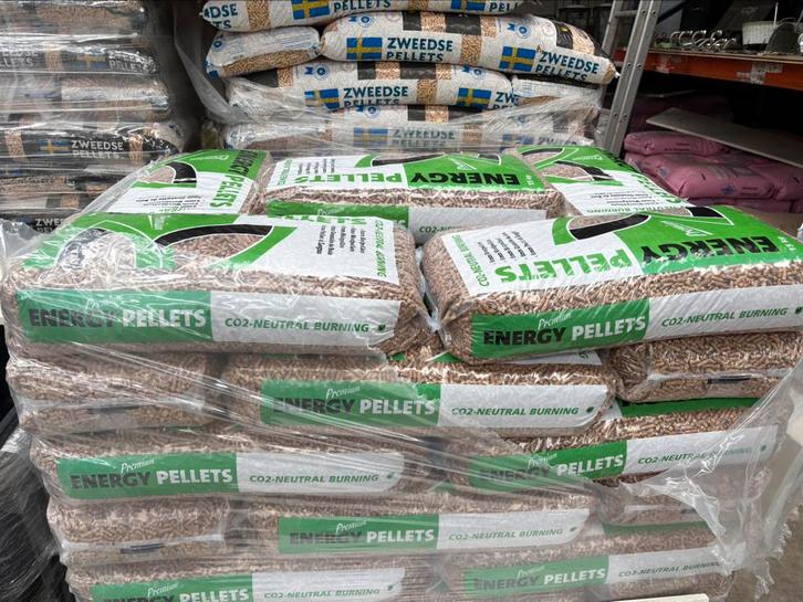 UITVERKOOP HOUTPELLETS, Tuin en Terras, Haardhout, Minder dan 3 m³, Ophalen