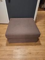 Grote vierkante poef / voetenbank, Ophalen, Gebruikt, 50 tot 75 cm, Vierkant